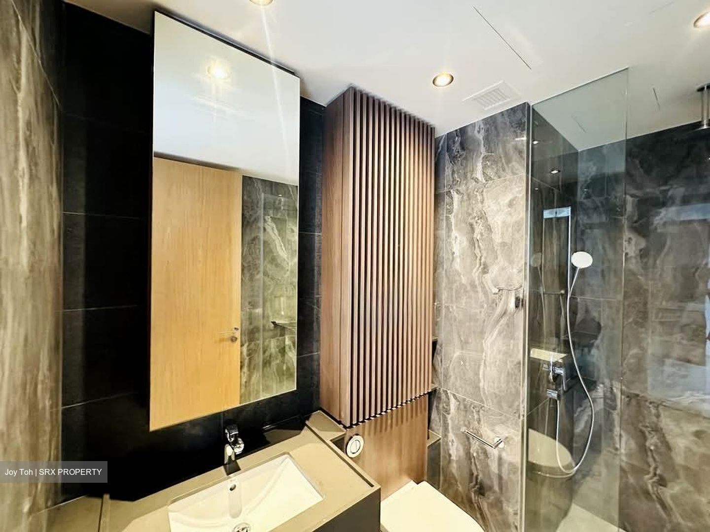 Midwood (D23), Condominium #602916991